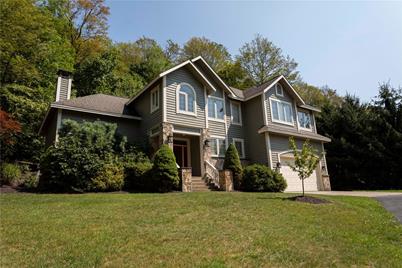 252 Deer Ridge Ln, Seven Springs, PA 15622 - Photo 1