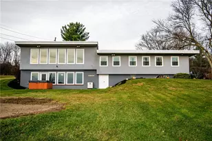 132 Random Rd, Corry, PA 16407 - Photo 4