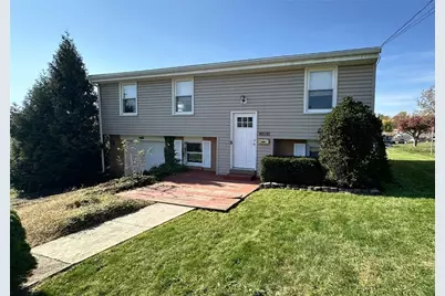 130 College Lane, Latrobe, PA 15650 - Photo 1