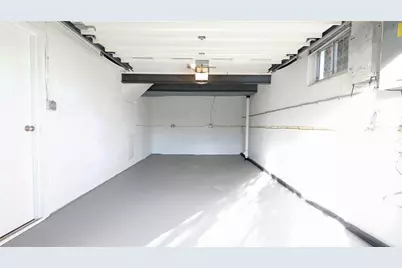 145 E Woodford Ave, East Pittsburgh, PA 15210 - Photo 22