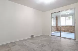 145 E Woodford Ave, East Pittsburgh, PA 15210 - Photo 4