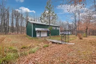 633 Tannery Hollow Rd, Derry Township, PA 15717 - Photo 1