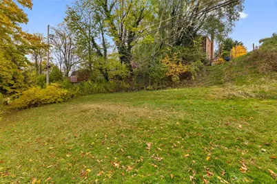 4770 Barone Dr, Pittsburgh, PA 15227 - Photo 36