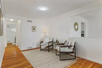 4770 Barone Dr, Pittsburgh, PA 15227 - Photo 16