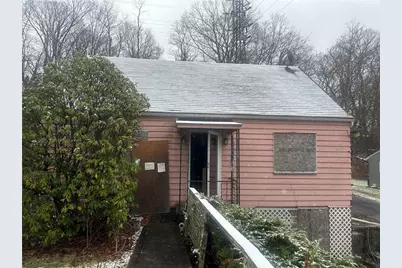 308 Edgewood Dr, Pittsburgh, PA 15145 - Photo 1