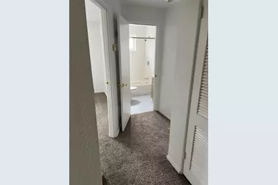 544 Old Frankstown, Monroeville, PA 15146 - Photo 6