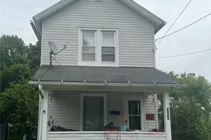 260 Maple Way, Sharon, PA 16146 - Photo 1