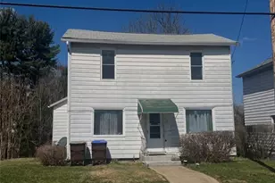 262 Lincoln St, Sharon, PA 16146 - Photo 1