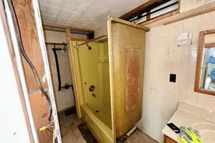 122 E Harvey St, Masontown, PA 15461 - Photo 22