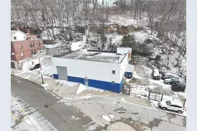 632 W Warrington Ave, Pittsburgh, PA 15226 - Photo 2