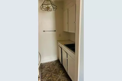 1706 Highland Ave, New Castle, PA 16105 - Photo 14