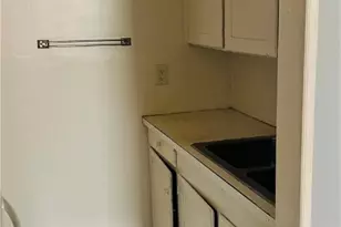 1706 Highland Ave, New Castle, PA 16105 - Photo 14