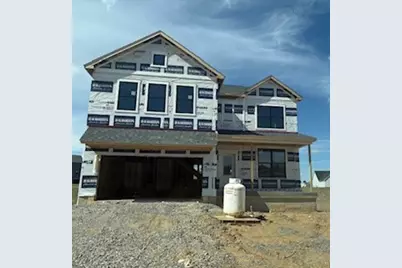 323 Stately Court, Adams Township, PA 16059 - Photo 2