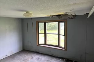 5676 PA-711, Saint Clair Township, PA 15944 - Photo 10