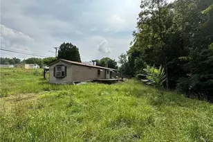 5676 PA-711, Saint Clair Township, PA 15944 - Photo 4