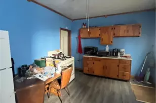 407 Pearson St, New Castle, PA 16101 - Photo 10