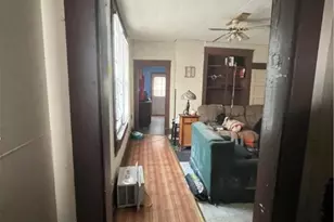 407 Pearson St, New Castle, PA 16101 - Photo 4