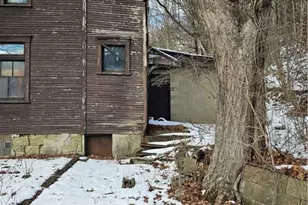 937 Larimer Ave, Wilkins Township, PA 15145 - Photo 6