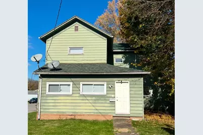 901 Franklin Ave, New Castle, PA 16101 - Photo 1