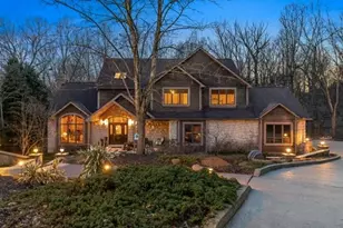 335 Red Oak Ct, Monroeville, PA 15146 - Photo 2