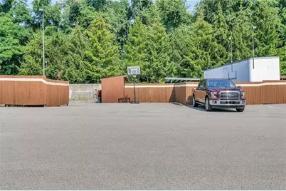 811 Boyd Ave, Pittsburgh, PA 15238 - Photo 8