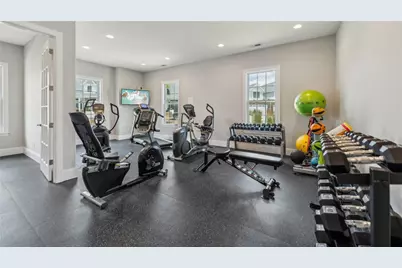 327 Stately Court, Adams Township, PA 16059 - Photo 14