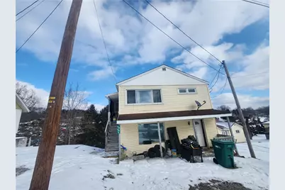 536 1/2 Butler Rd, East Franklin Township, PA 16201 - Photo 1