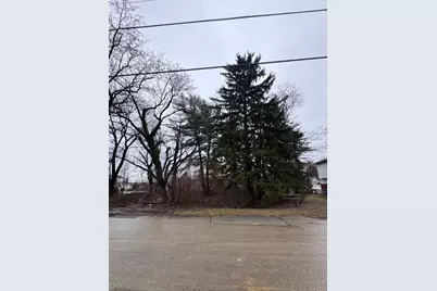 216 W Austin Ave, South Connellsville, PA 15425 - Photo 2