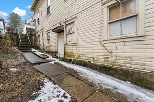 119 Birmingham Ave, Pittsburgh, PA 15210 - Photo 24
