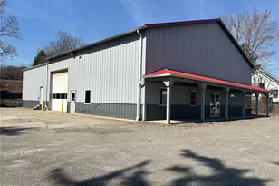 198 Crowe Ave, Mars, PA 16046 - Photo 1