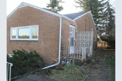 46-48 Greenbriar Dr, Scott Township, PA 15220 - Photo 6