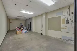 472 Adams St - Lower Level, Rochester, PA 15074 - Photo 4