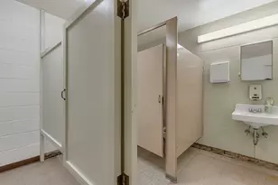 472 Adams St - Lower Level, Rochester, PA 15074 - Photo 6