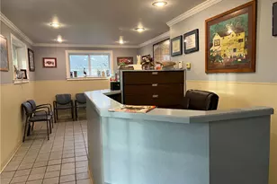 129 S Buhl Farm Dr, Hermitage, PA 16148 - Photo 24