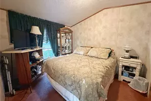 702 Dauphin Dr, Cranberry Township, PA 16066 - Photo 18