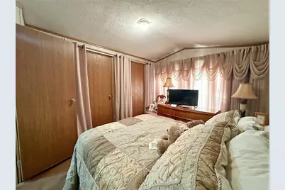 702 Dauphin Dr, Cranberry Township, PA 16066 - Photo 12