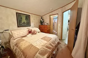 702 Dauphin Dr, Cranberry Township, PA 16066 - Photo 14