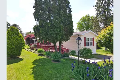 702 Dauphin Dr, Cranberry Township, PA 16066 - Photo 1