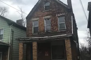 2258 Hawthorne Ave, Pittsburgh, PA 15218 - Photo 1