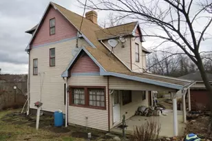 237 Front St, Dunbar Township, PA 15486 - Photo 4