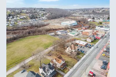 1099 Jefferson Ave, Washington, PA 15301 - Photo 2