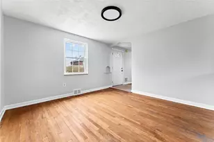 321 Arlington Ave, North Versailles, PA 15137 - Photo 6