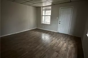 406 N Liberty St, New Castle, PA 16102 - Photo 4