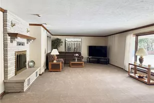 720 Cherriwood Rd, Pulaski Township, PA 16143 - Photo 6