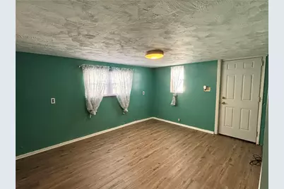 177 Sunrise Dr, Pittsburgh, PA 15236 - Photo 16