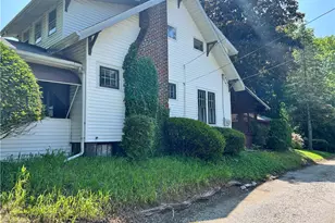 49 N Main St, Greenville Boro, PA 16125 - Photo 20