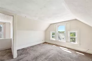 104 Georgetown Ave, Pittsburgh, PA 15229 - Photo 14