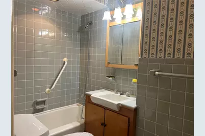 129 S Buhl Farm Dr, Hermitage, PA 16148 - Photo 18