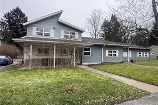 129 S Buhl Farm Dr, Hermitage, PA 16148 - Photo 1