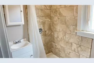 122 E 16th Ave, Homestead, PA 15120 - Photo 10